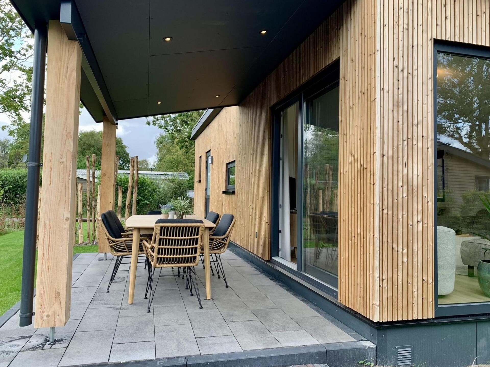 Campanula 224: Modern chalet op fietsafstand van strand Sint-Maartenszee - foto 17