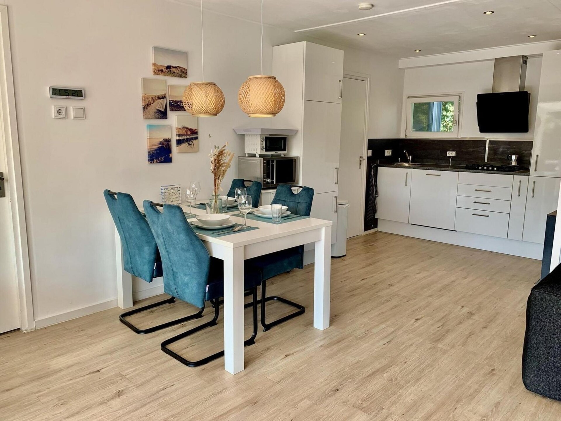 Moderne bungalow met omheinde tuin op 1,5 km van het strand van Sint-Maartenszee - foto 22