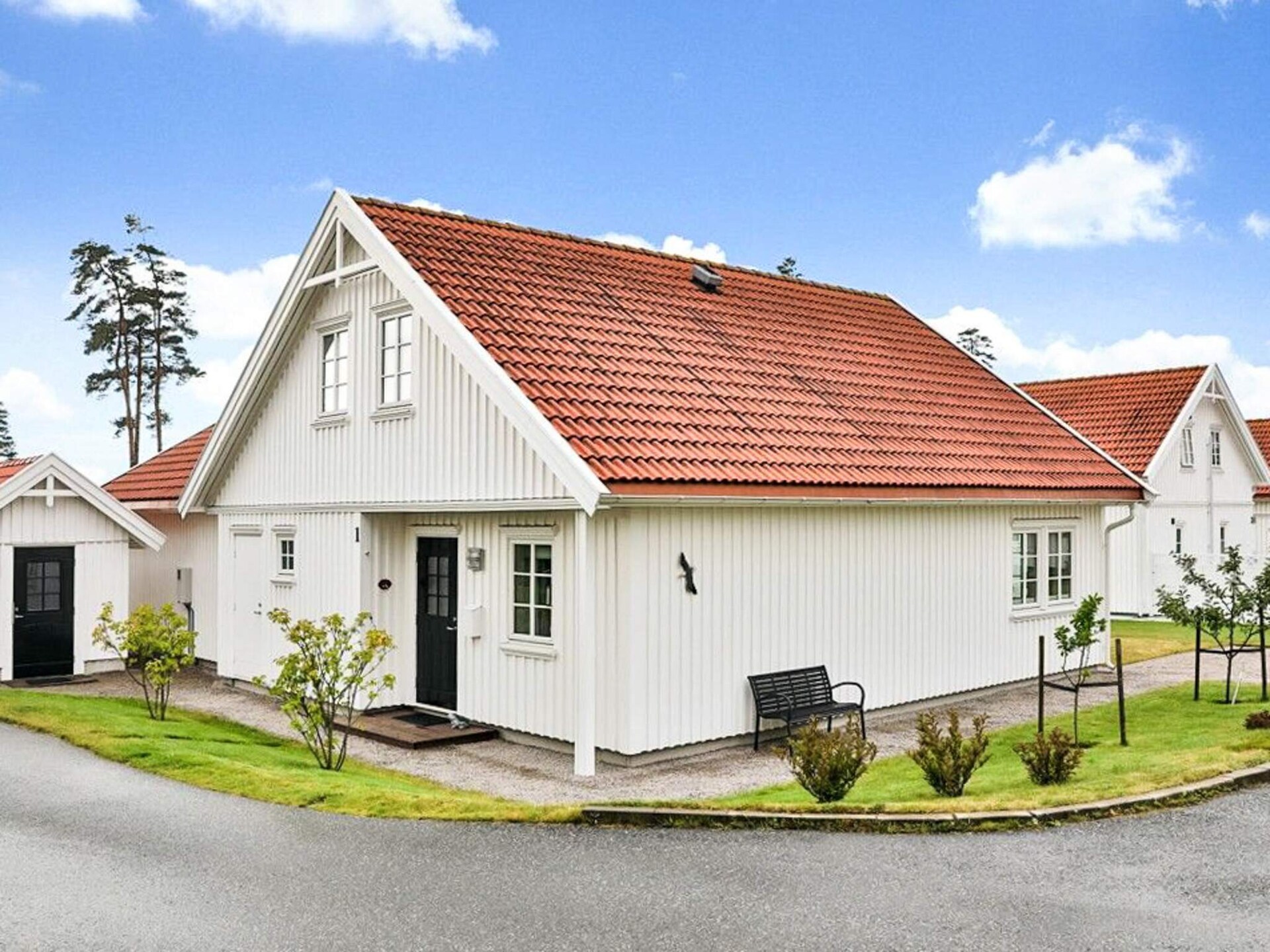 Modern vakantiehuis met privé-zwembad, sauna & zeezicht bij Engelsviken - foto 2