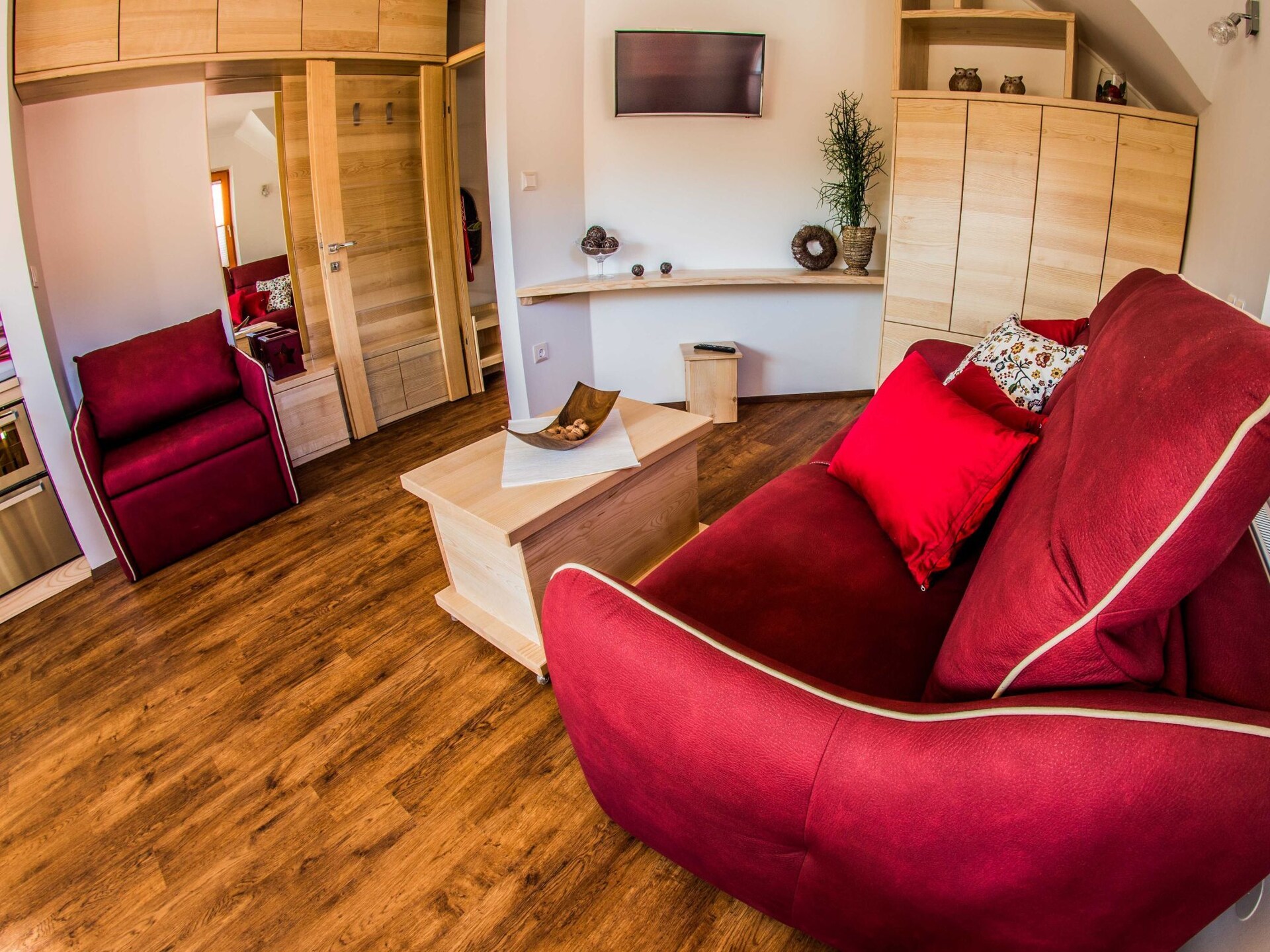 Studio met balkon aan de rivier in het schilderachtige Luče - foto 4