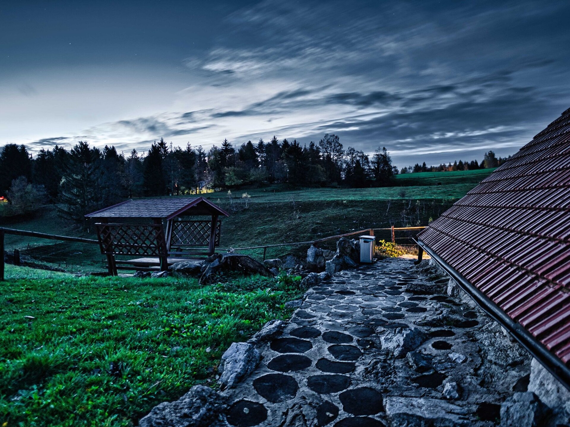 Huisje met privé wellness, sauna en hot tub vlakbij Ljubljana - foto 23
