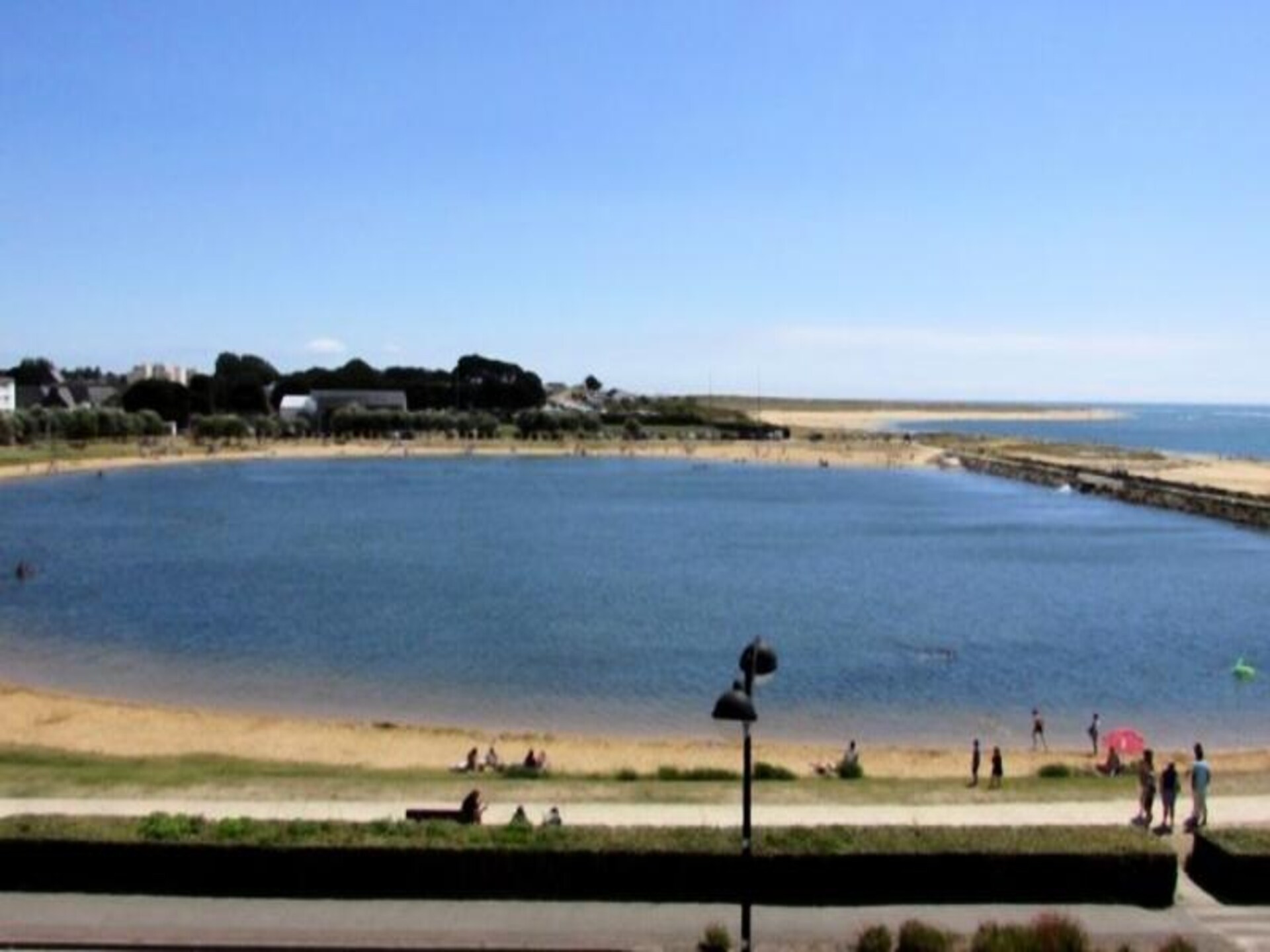 Zonnig appartement op 3e verdieping met balkon, direct aan het strand van Étel - foto 9