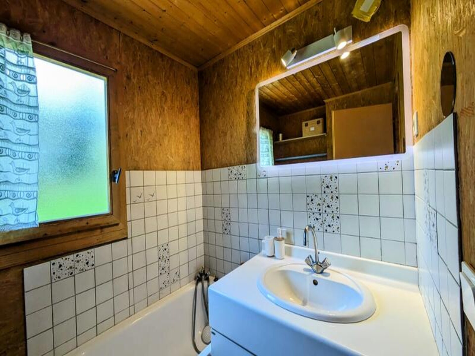 Authentiek chalet voor 6 personen in La Féclaz met tuin en gedeeld zwembad - foto 21