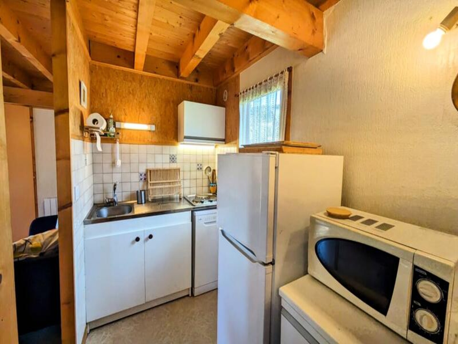 Authentiek chalet voor 6 personen in La Féclaz met tuin en gedeeld zwembad - foto 22