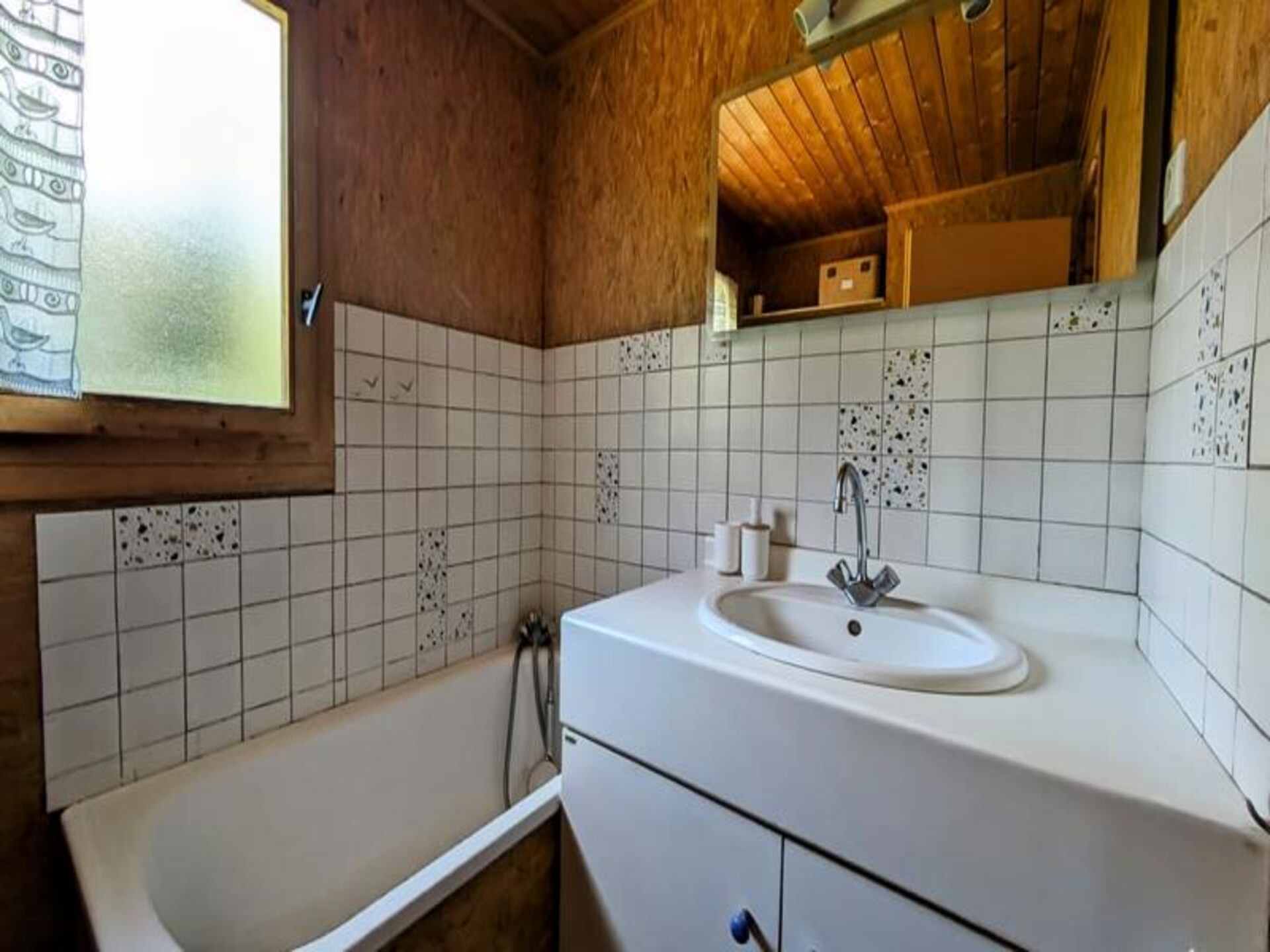 Authentiek chalet voor 6 personen in La Féclaz met tuin en gedeeld zwembad - foto 24