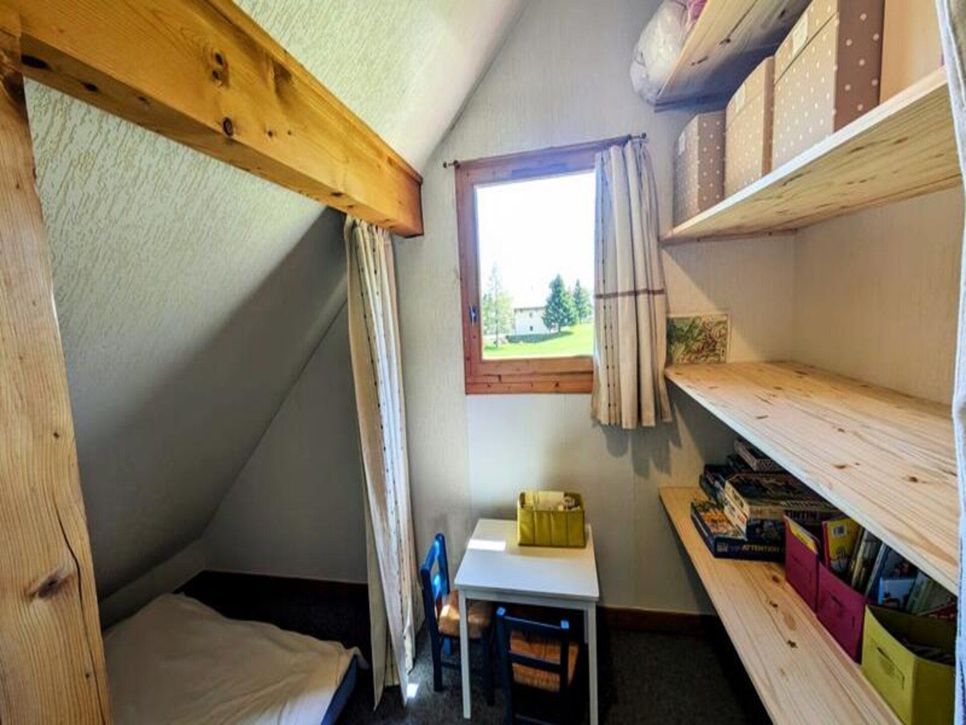 Authentiek chalet voor 6 personen in La Féclaz met tuin en gedeeld zwembad - foto 25