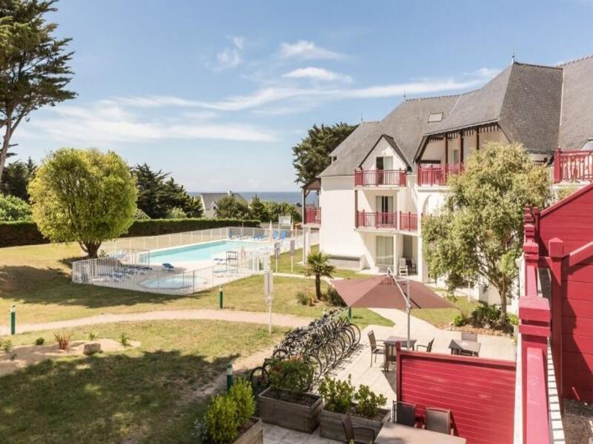 Licht appartement in Le Pouliguen met zwembad, op 800m van het strand - foto 1