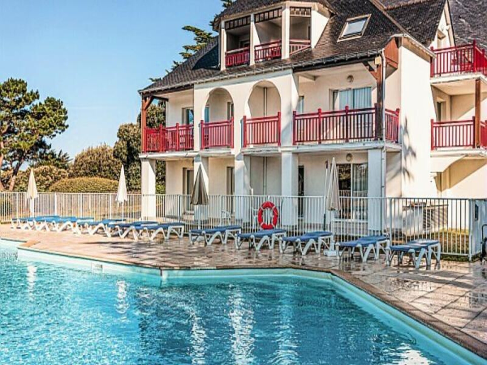 Licht appartement in Le Pouliguen met zwembad, op 800m van het strand - foto 9