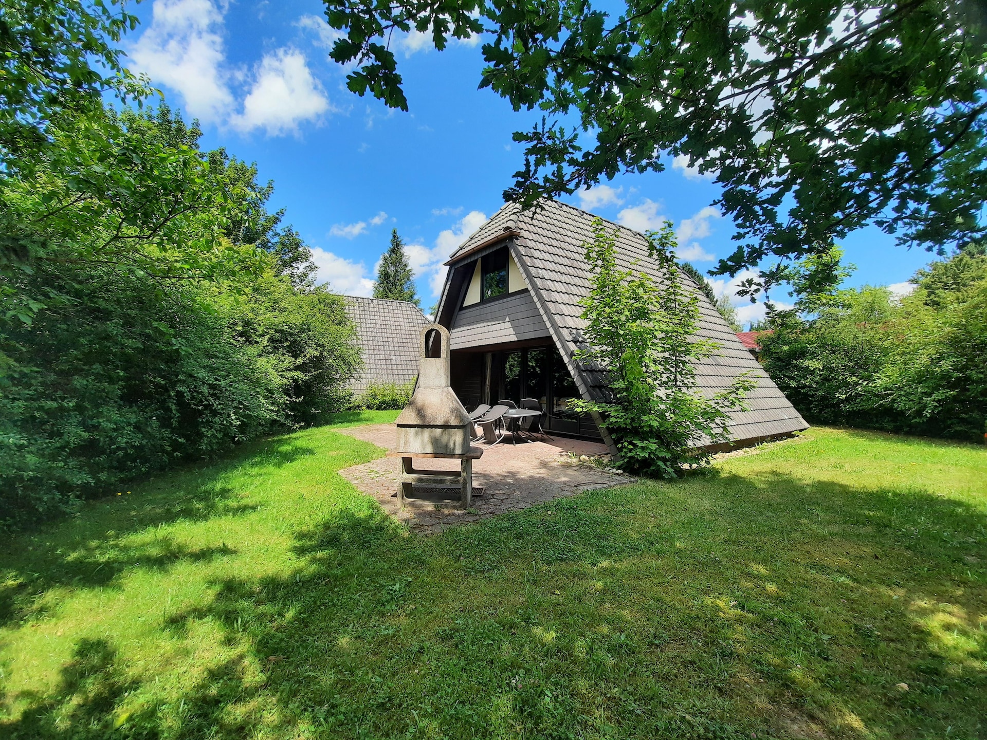 Knusse houten bungalow voor 6 in het Odenwald, Waldbrunn - foto 1