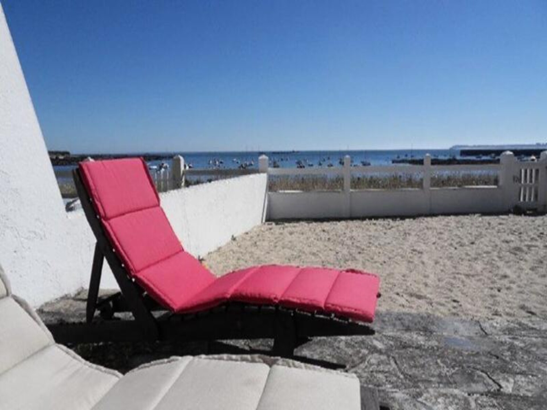 Direct aan zee: 100m² appartement met tuin & strandtoegang in Ploemeur - foto 6