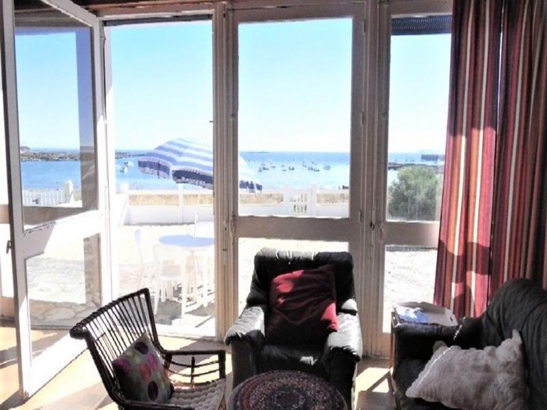 Direct aan zee: 100m² appartement met tuin & strandtoegang in Ploemeur - foto 10