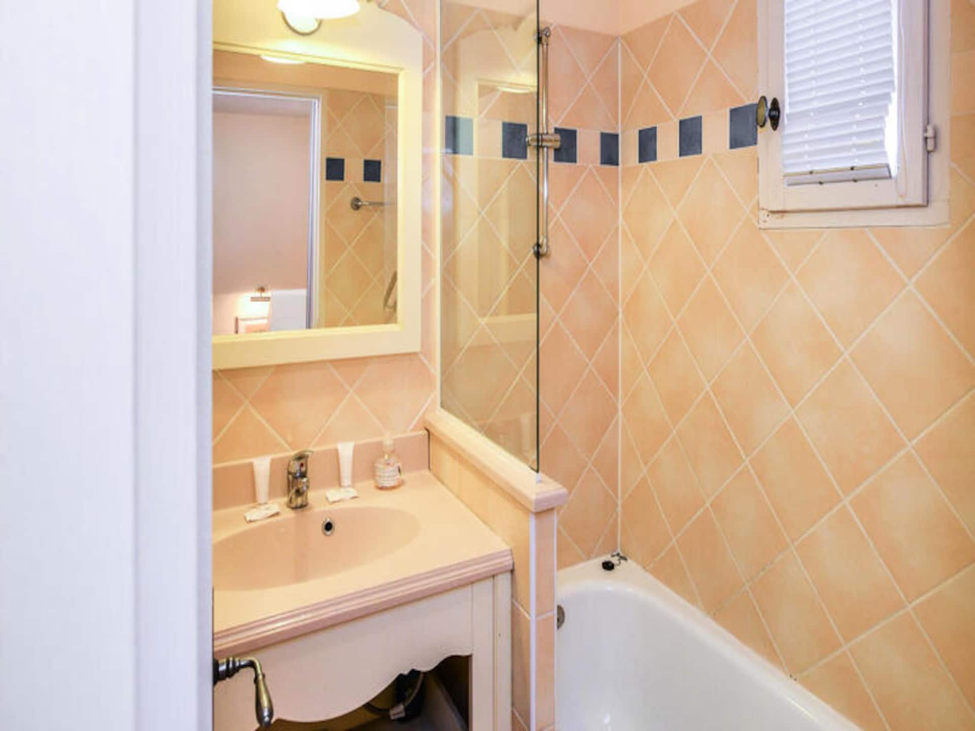 Authentiek appartement voor 6 in Village Pont Royal, Mallemort - foto 11