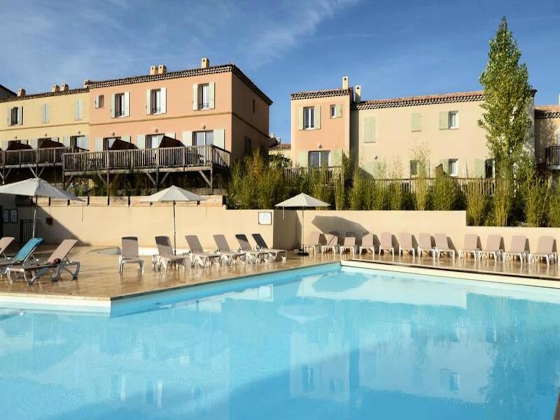 Authentiek appartement in Mallemort met uitzicht op de Luberon - foto 1