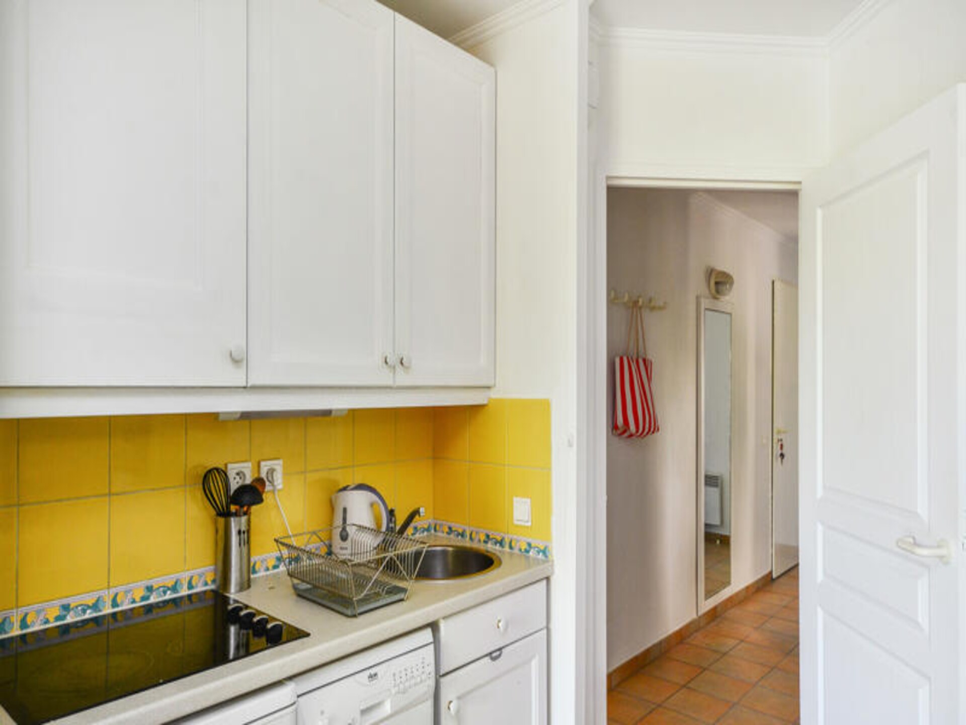 Knus appartement voor 5 in autovrij Provençaals vakantiedorp met zwemparadijs - foto 27