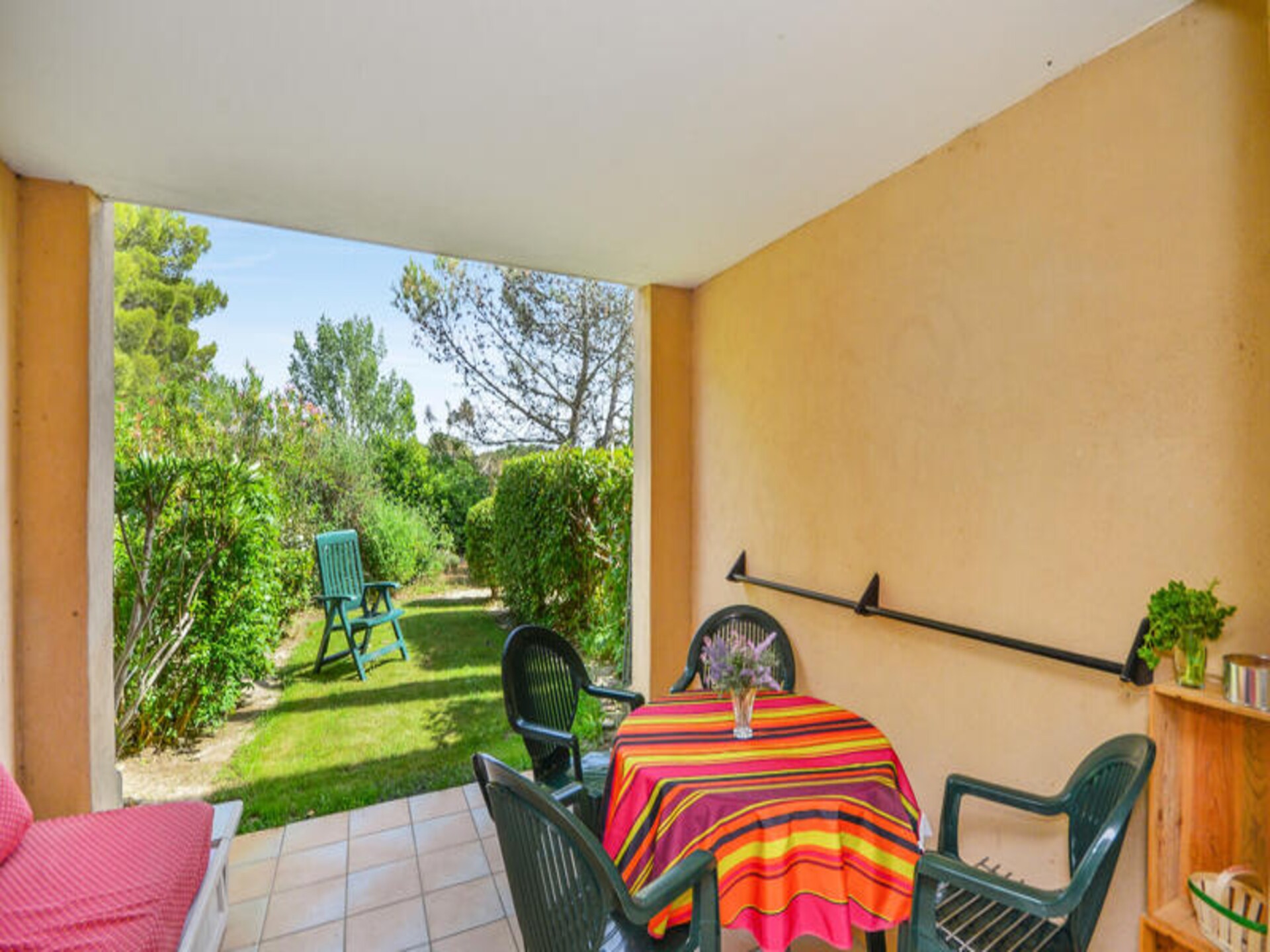 Knus appartement voor 5 in autovrij Provençaals vakantiedorp met zwemparadijs - foto 31
