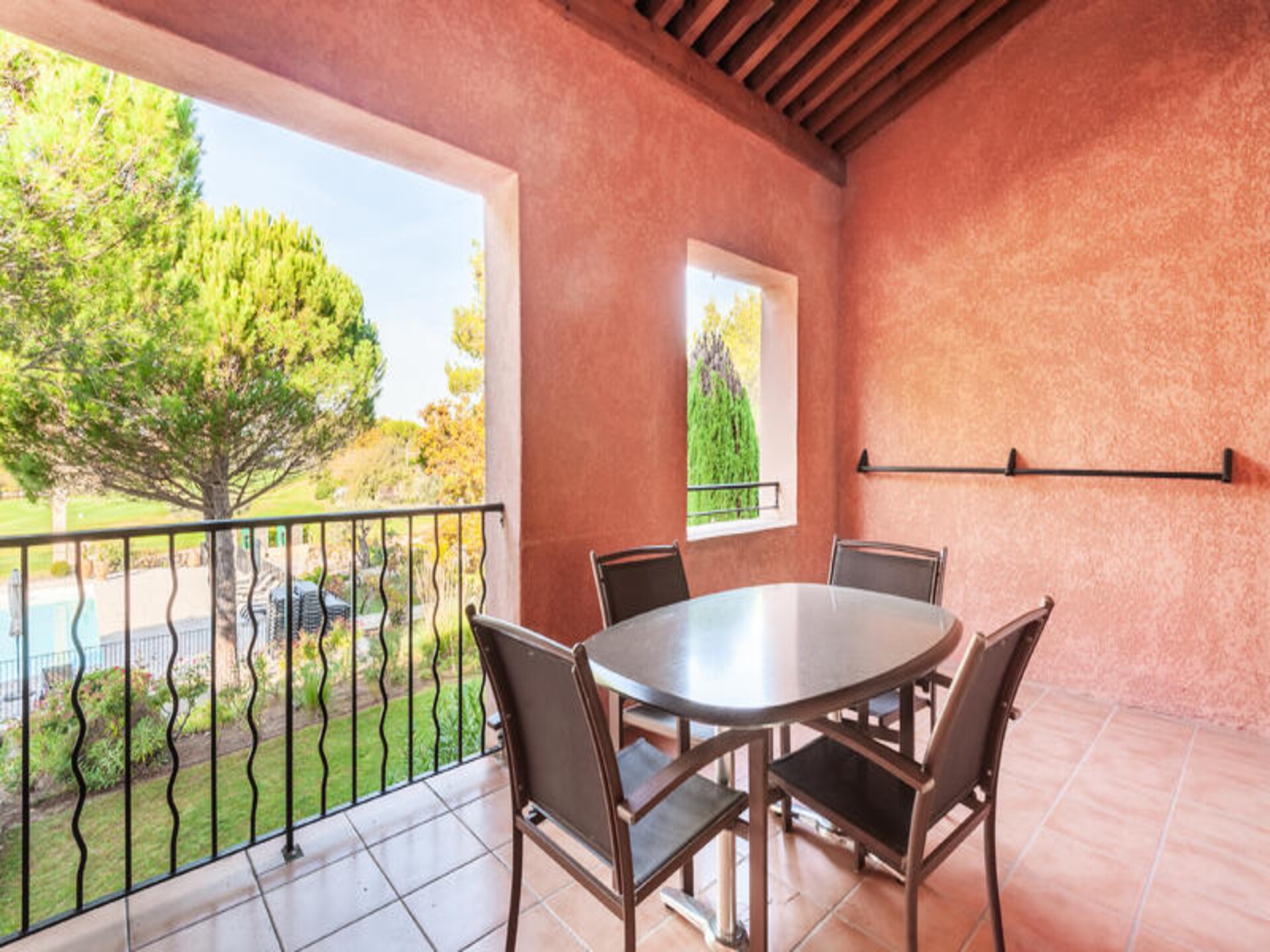 Vernieuwd appartement op Golfresort Pont Royal met zwembaden - foto 18