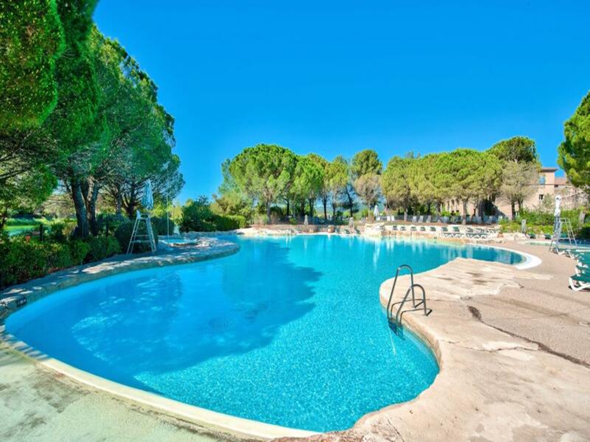 Duplex appartement in Pont-Royal met terras, vlakbij Aix-en-Provence - foto 35