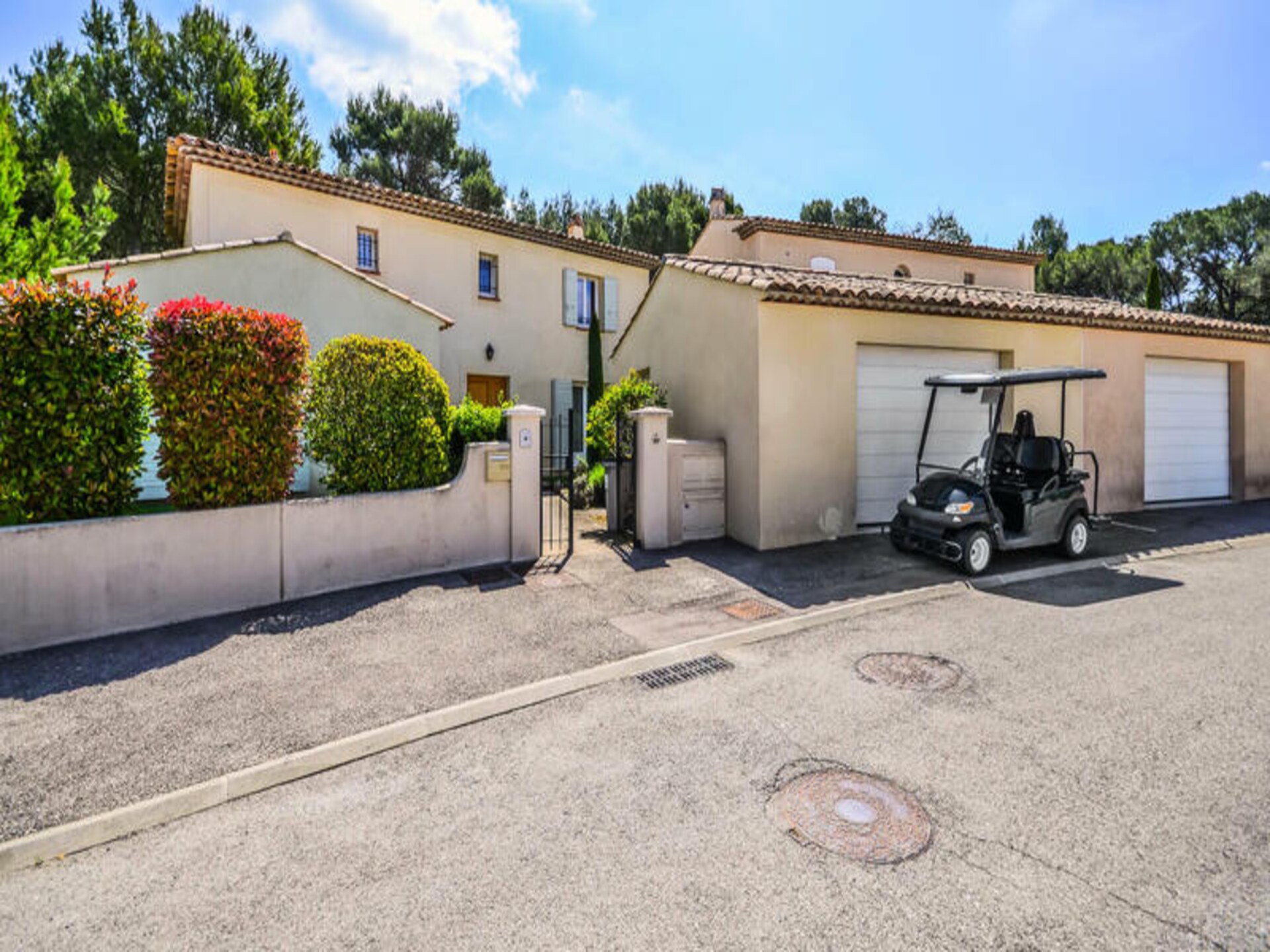 Ruime villa met privézwembad aan golfbaan Pont Royal, Mallemort - foto 32