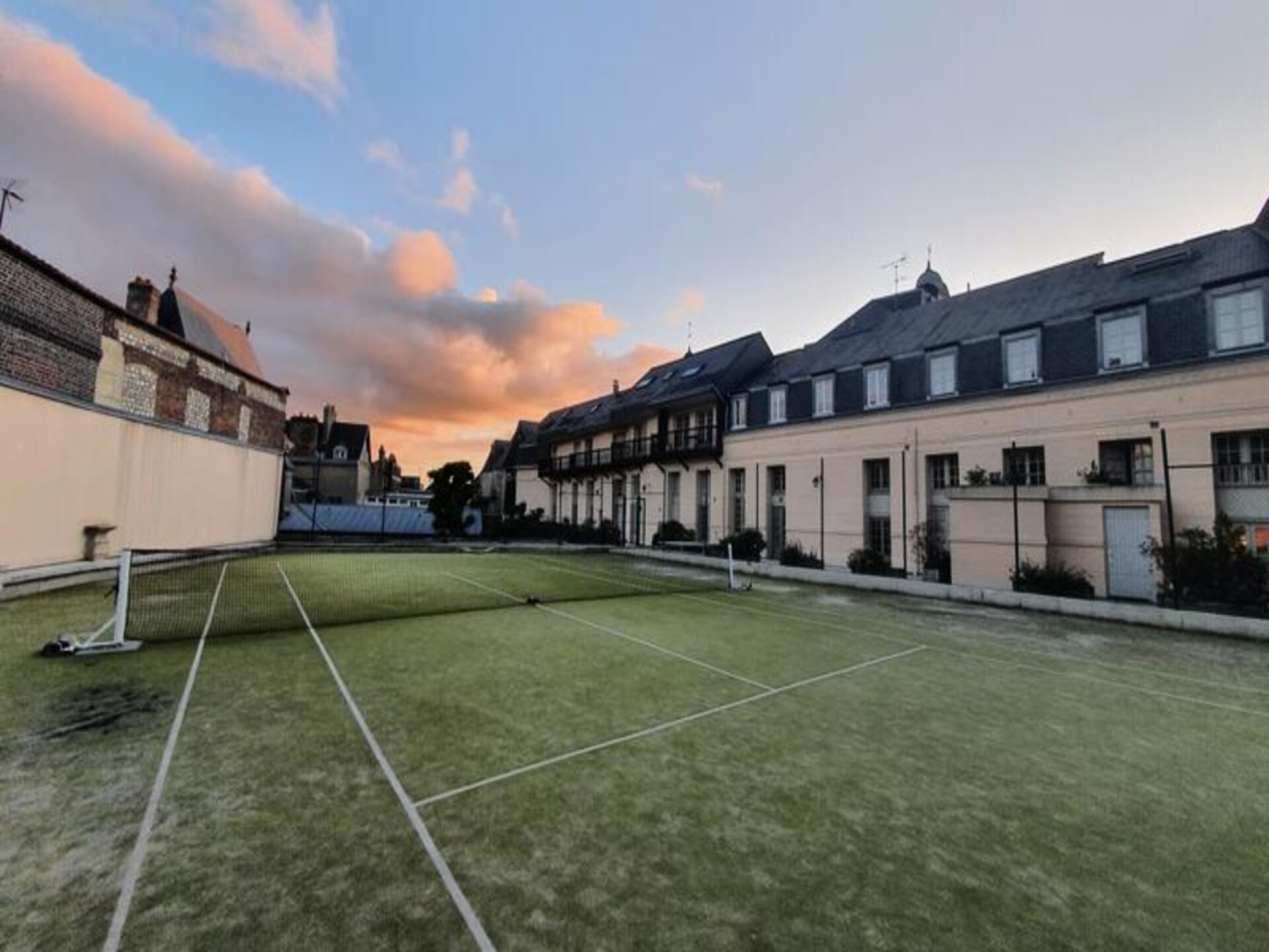 Le Duplex in Rouen: knus appartement met parkeerplaats, tennis & uitzicht - foto 5