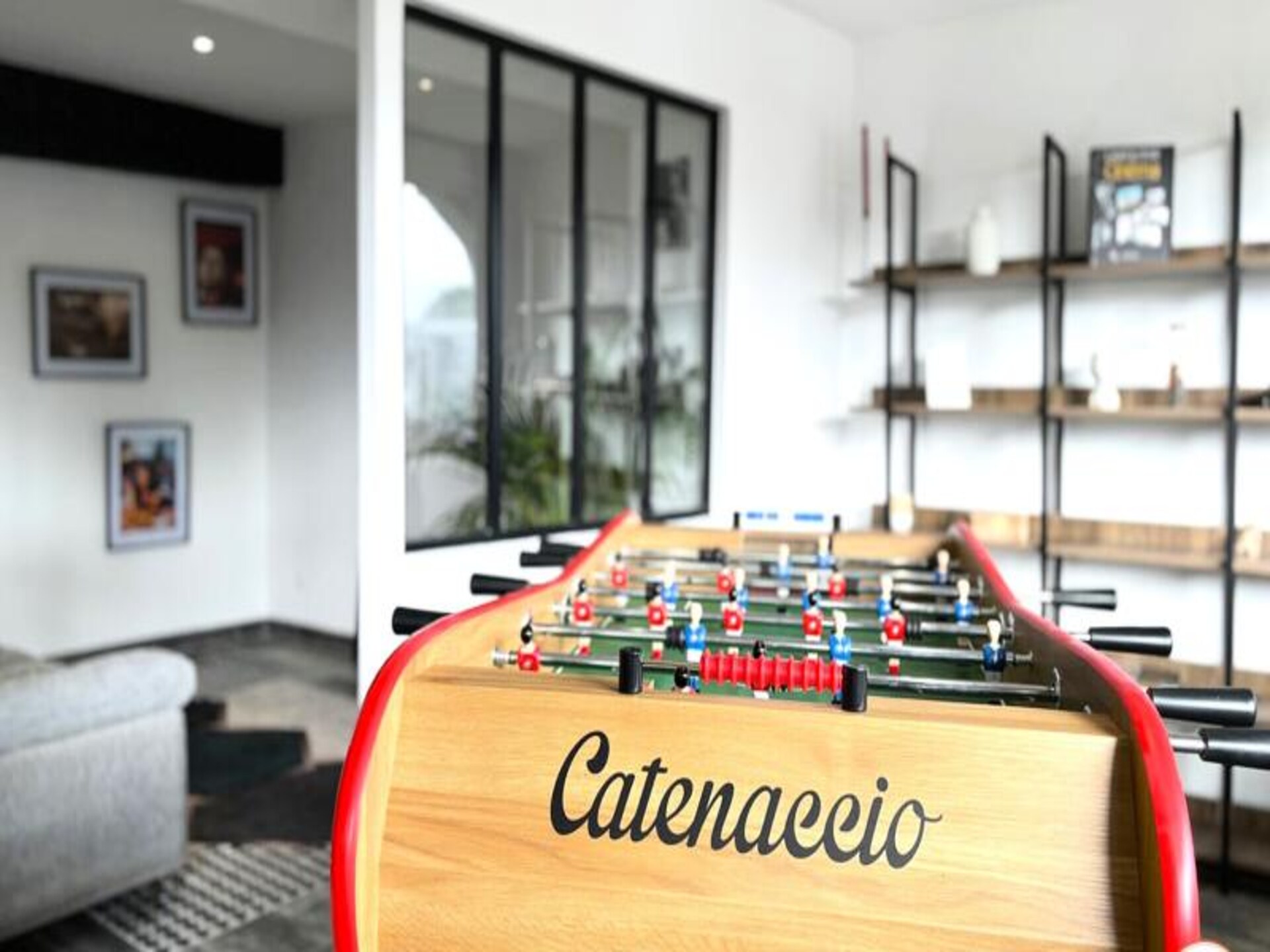 L'Olympe: Uniek appartement met bioscoop en voetbaltafel in centrum Rouen - foto 7