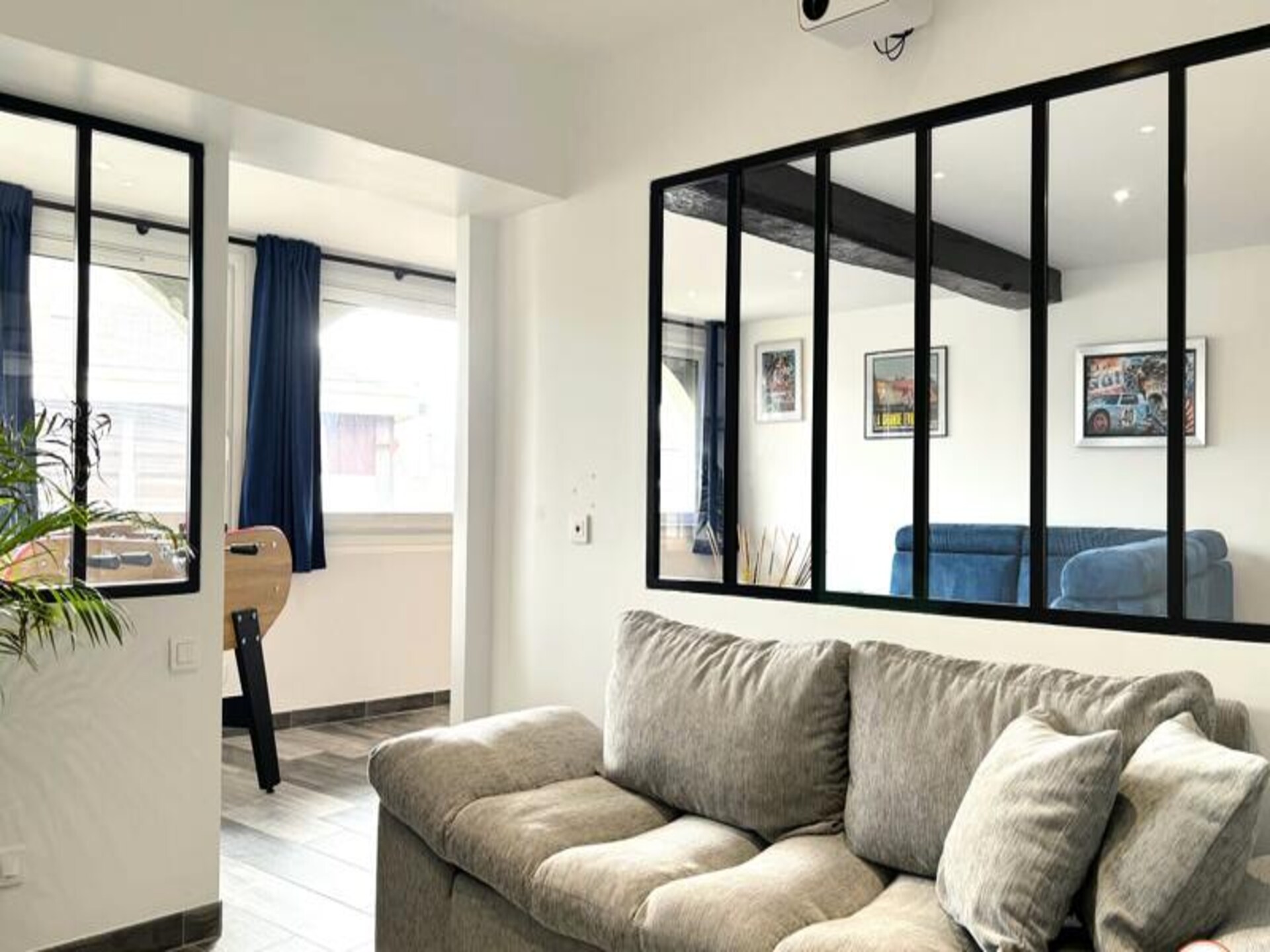 L'Olympe: Uniek appartement met bioscoop en voetbaltafel in centrum Rouen - foto 17