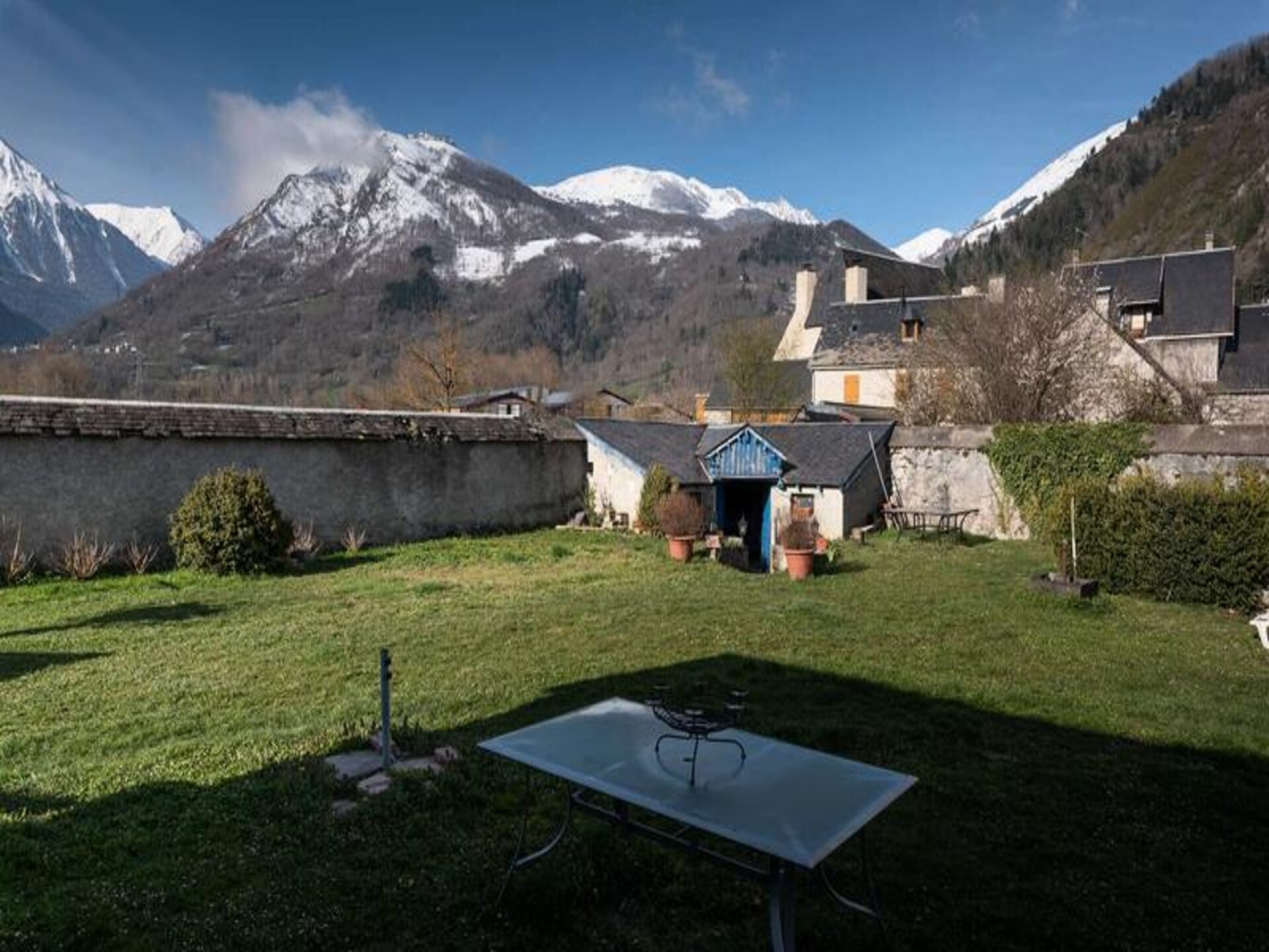 Authentiek familiehuis voor 11 in Vielle-Aure, direct aan de rivier - foto 11