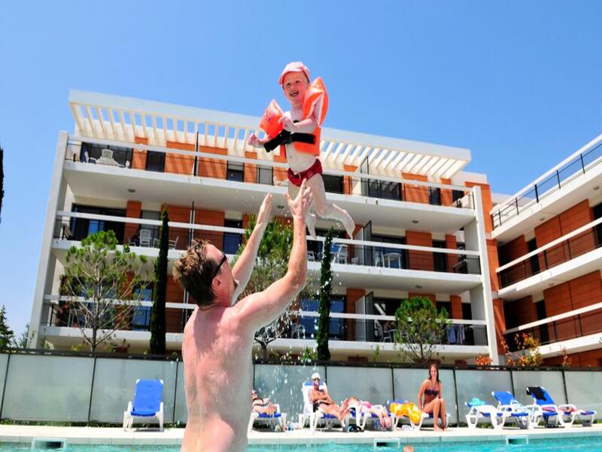 Appartement aan de Côte d'Azur met verwarmd zwembad, vlakbij het strand - foto 6