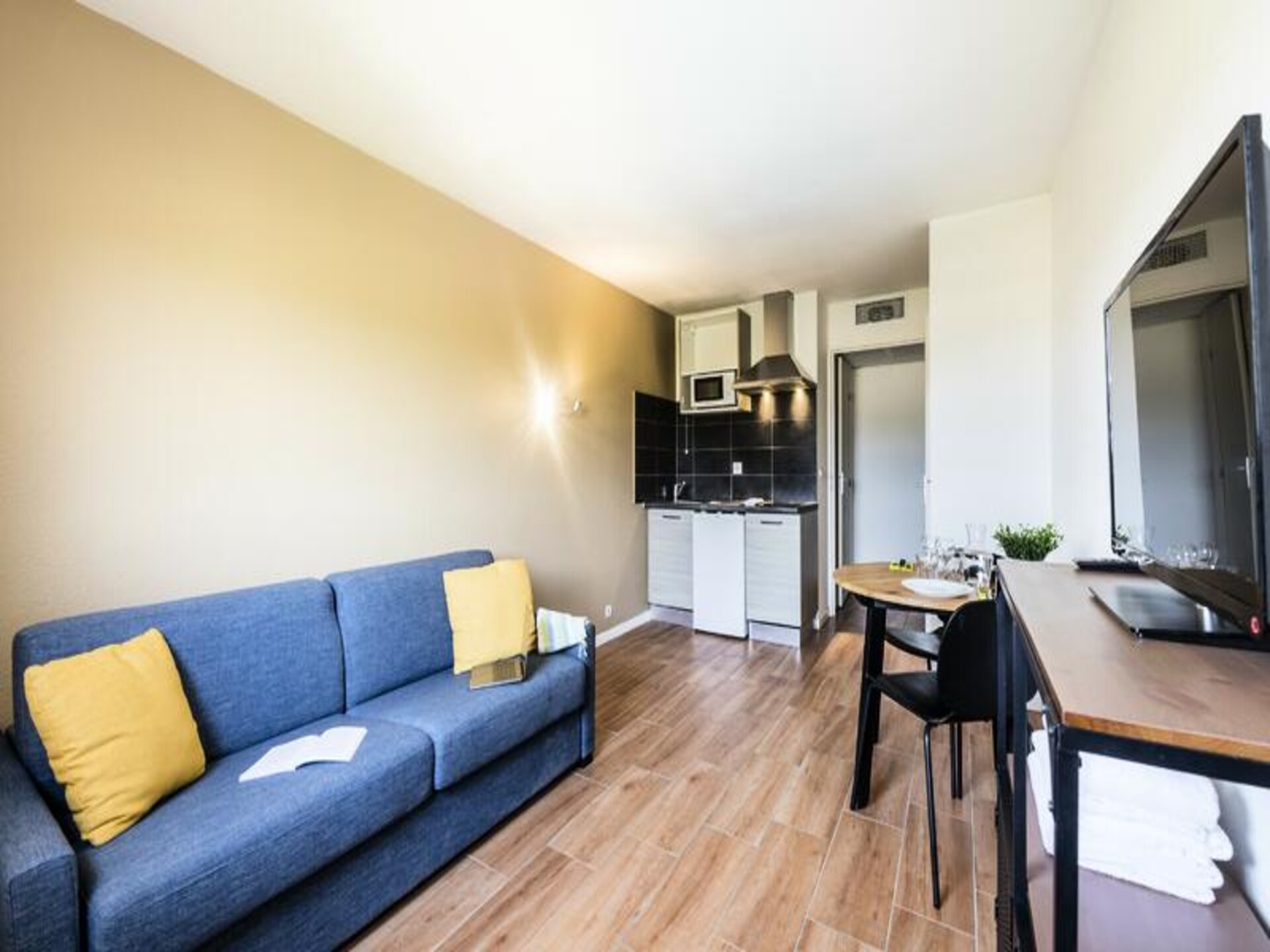 Studio tussen de wijnranken bij Aix-en-Provence met zwembad en balkon - foto 13