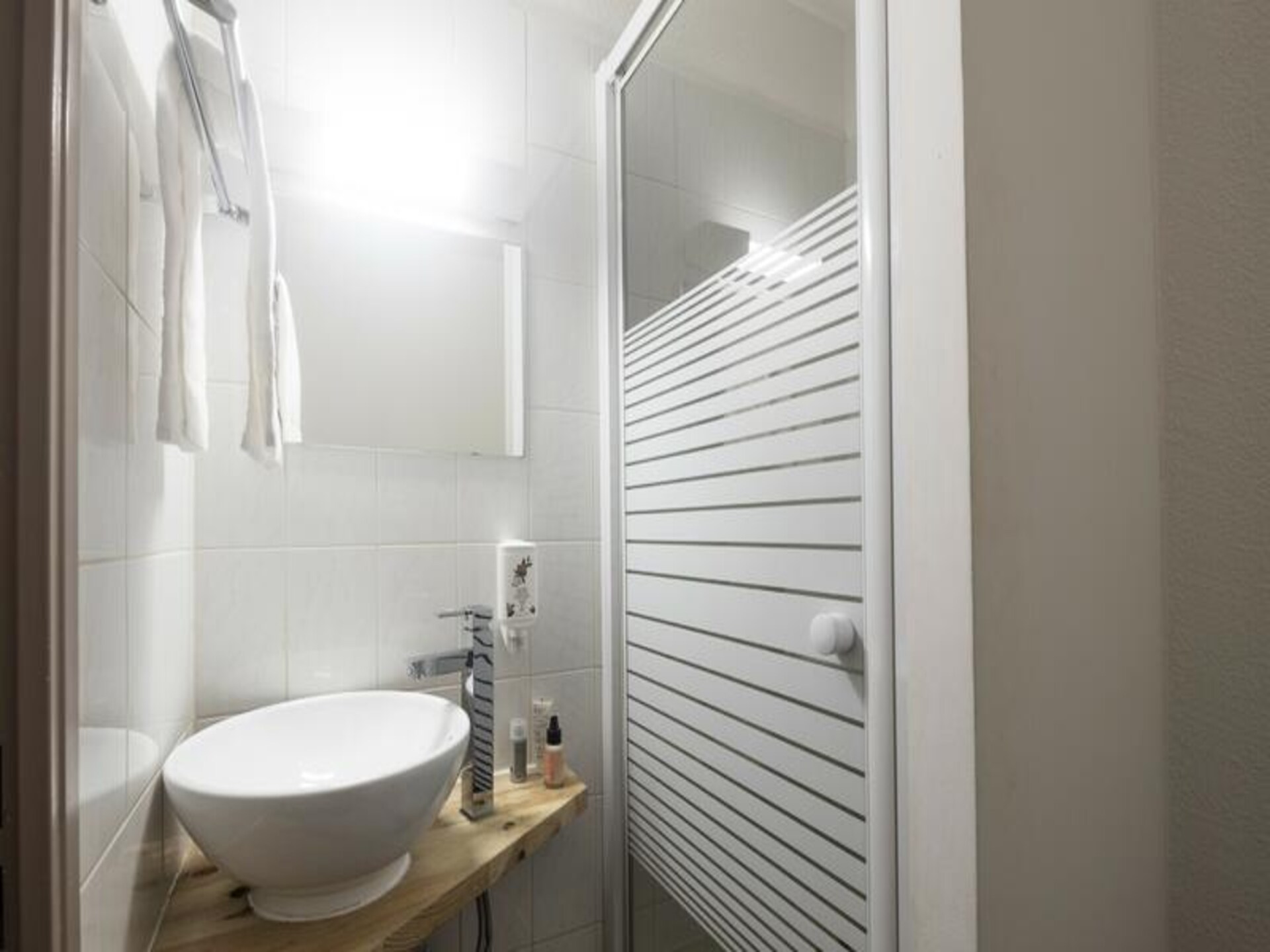 Studio tussen de wijnranken bij Aix-en-Provence met zwembad en balkon - foto 17