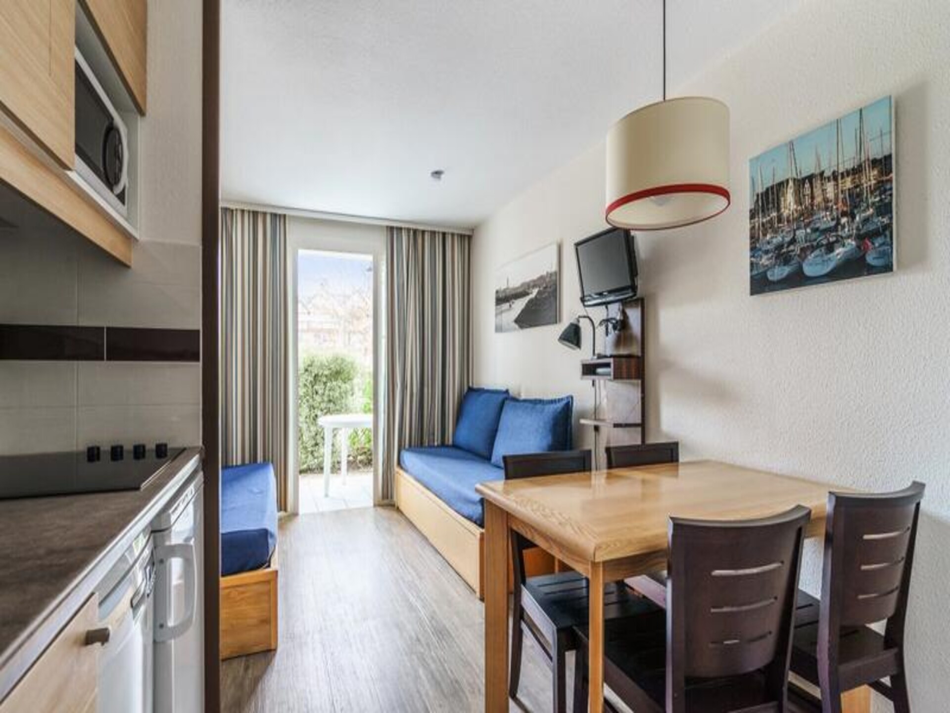 Knus appartement op 300m van strand Fogeo in Arzon, met tuin - foto 9