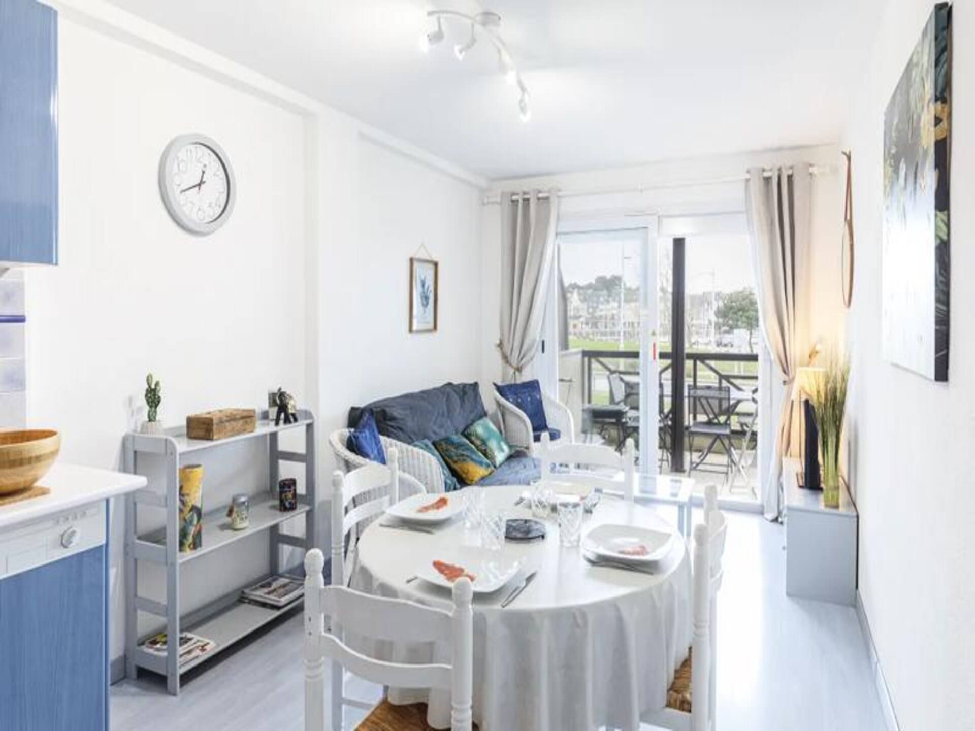 Licht appartement met balkon en uitzicht op de haven van Arzon - foto 1