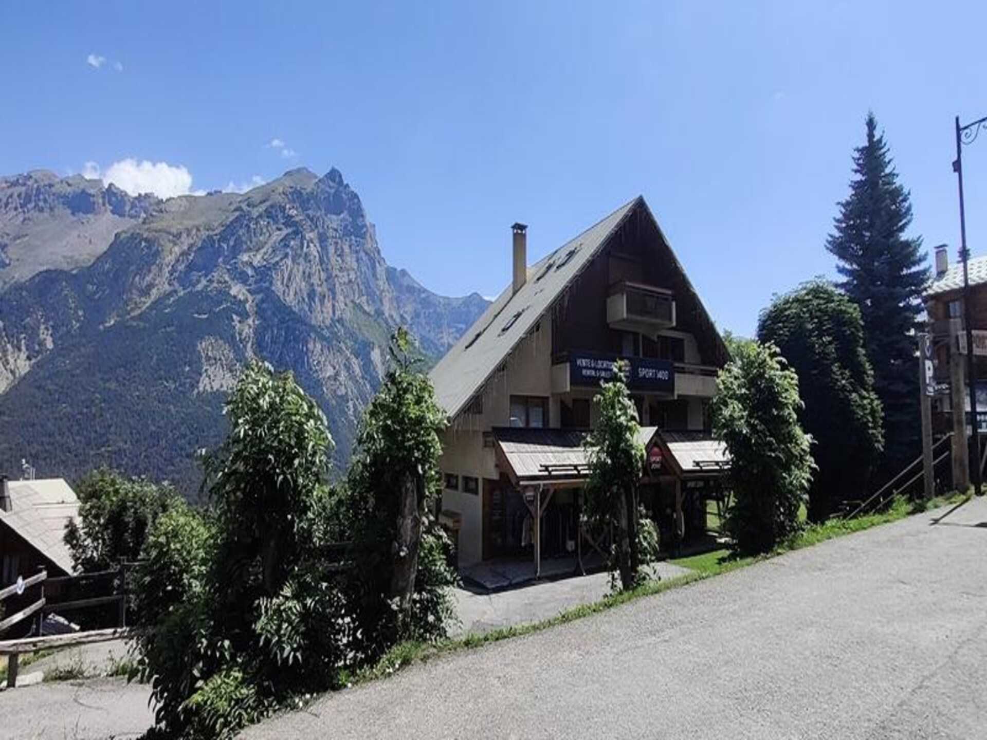 Knus appartement in PUY ST VINCENT op 1049m hoogte, vlakbij de piste - foto 8