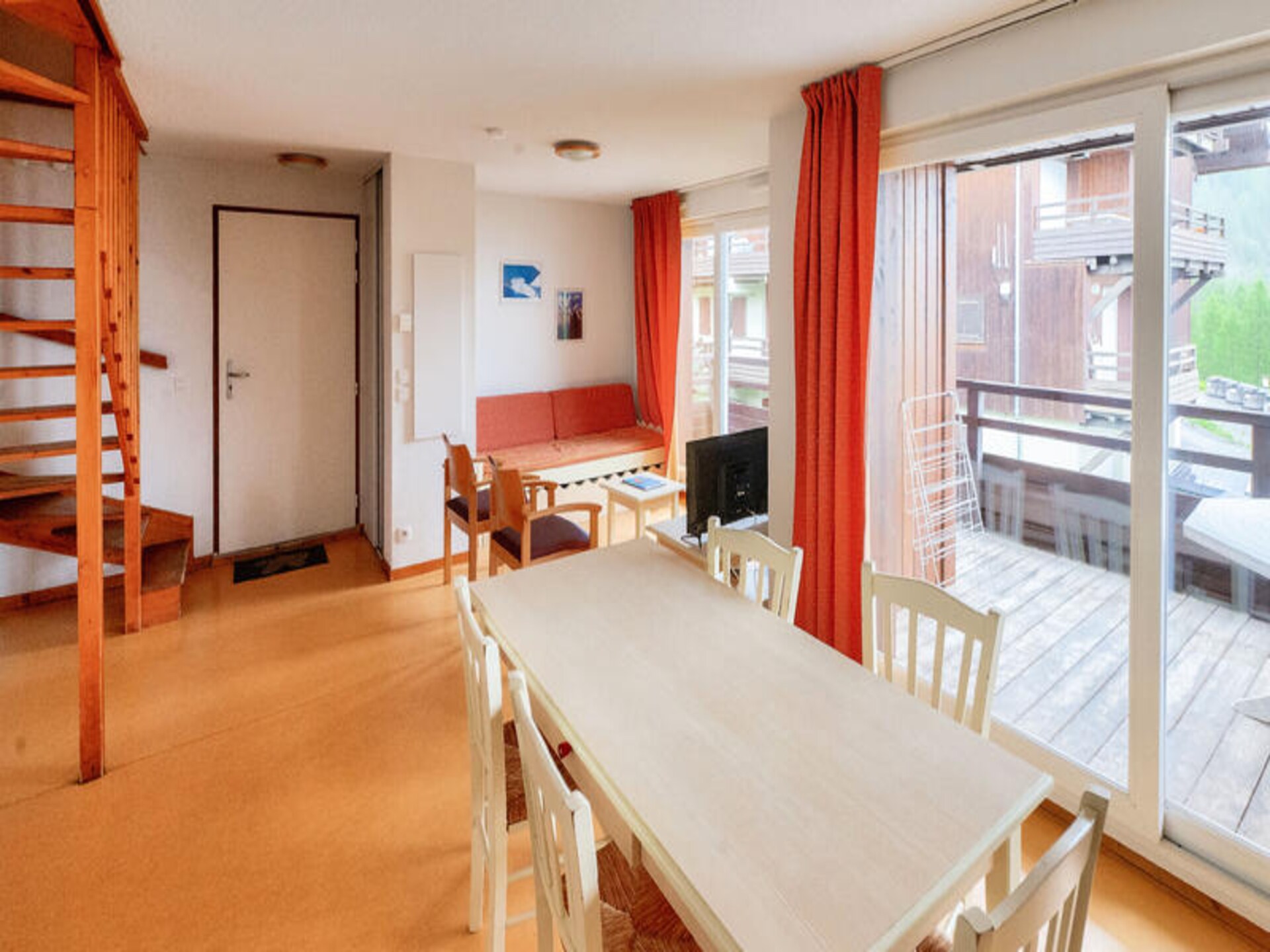 Authentiek chalet voor 6 personen in Puy Saint Vincent, direct aan de piste - foto 12