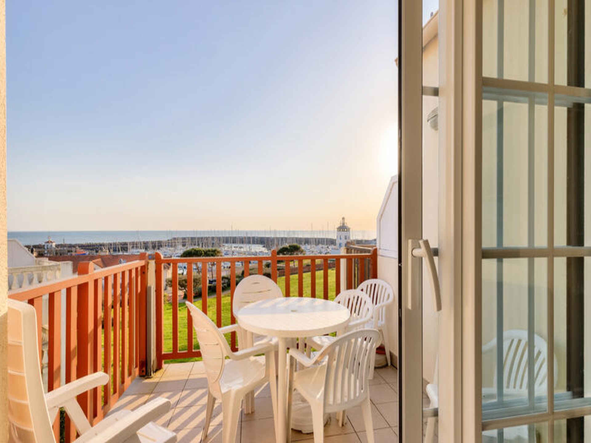 Zonnig appartement voor 5 aan de kust van Talmont-Saint-Hilaire met zeezicht - foto 32