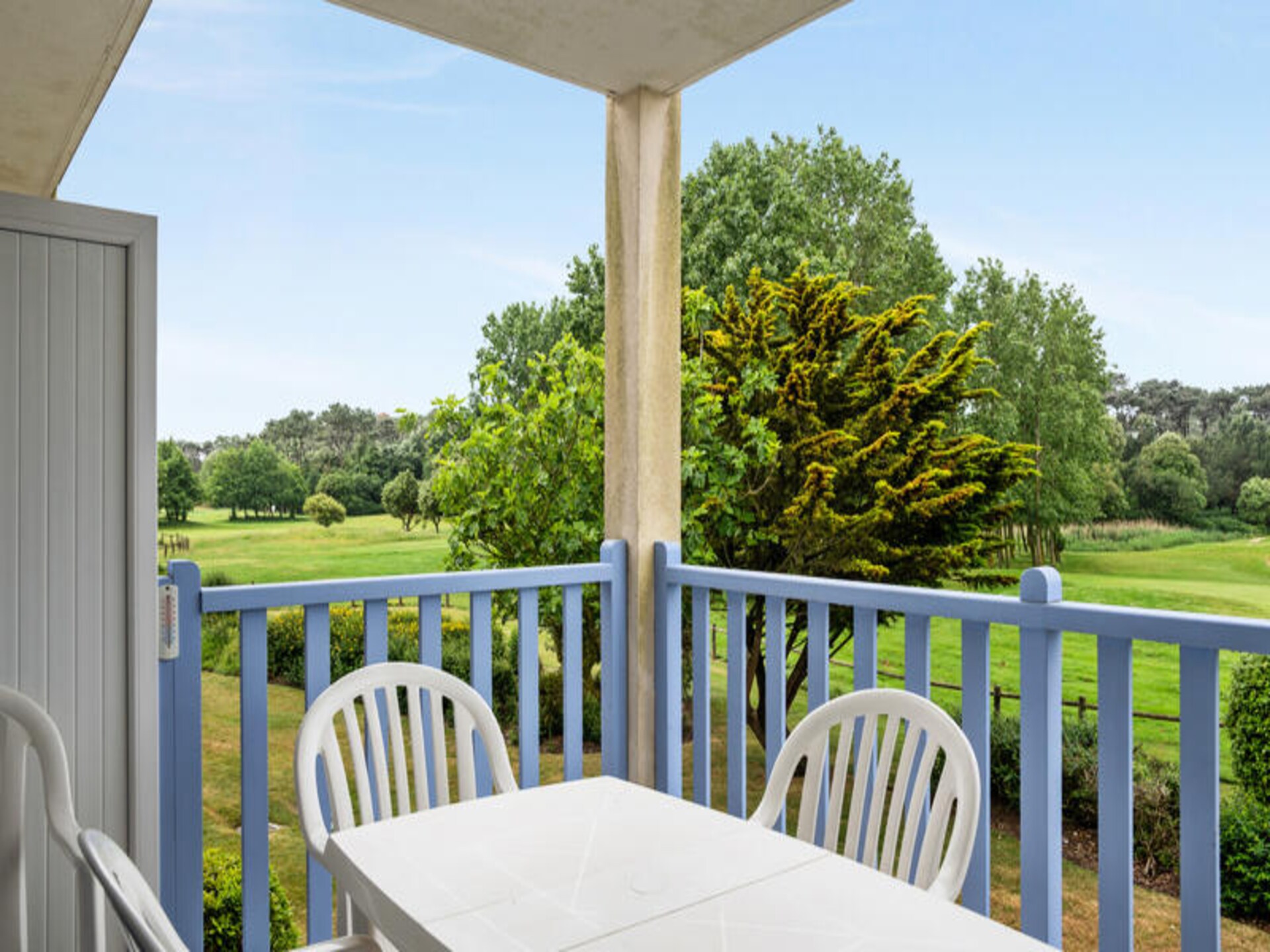 Appartement aan het meer met zwembad, golf & strand op 2,5 km - foto 28