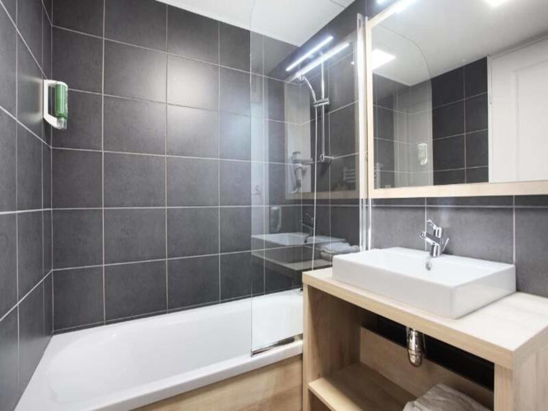 Ruim appartement voor 6 personen bij Aix-en-Provence met airco en balkon - foto 15