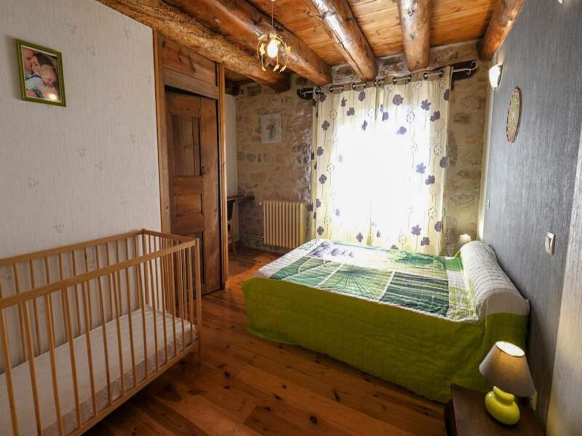 Authentiek vrijstaand huis voor 11 personen in Albaret-le-Comtal met grote tuin - foto 9