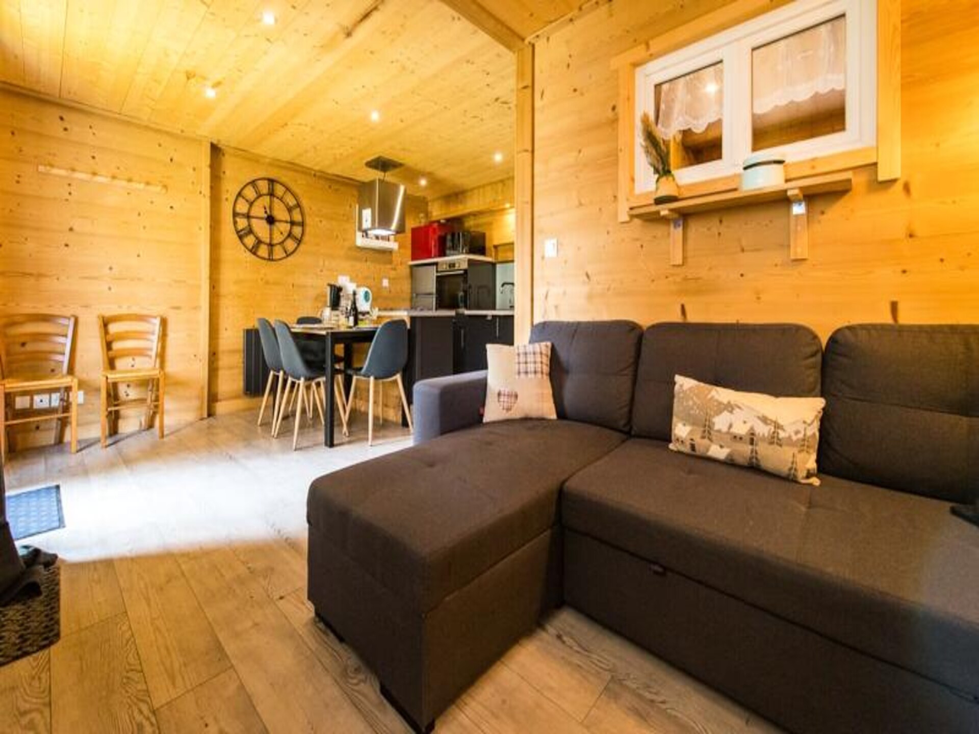 Authentiek chalet-appartement voor 6 personen in Albiez-Montrond, op loopafstand van de piste - foto 8