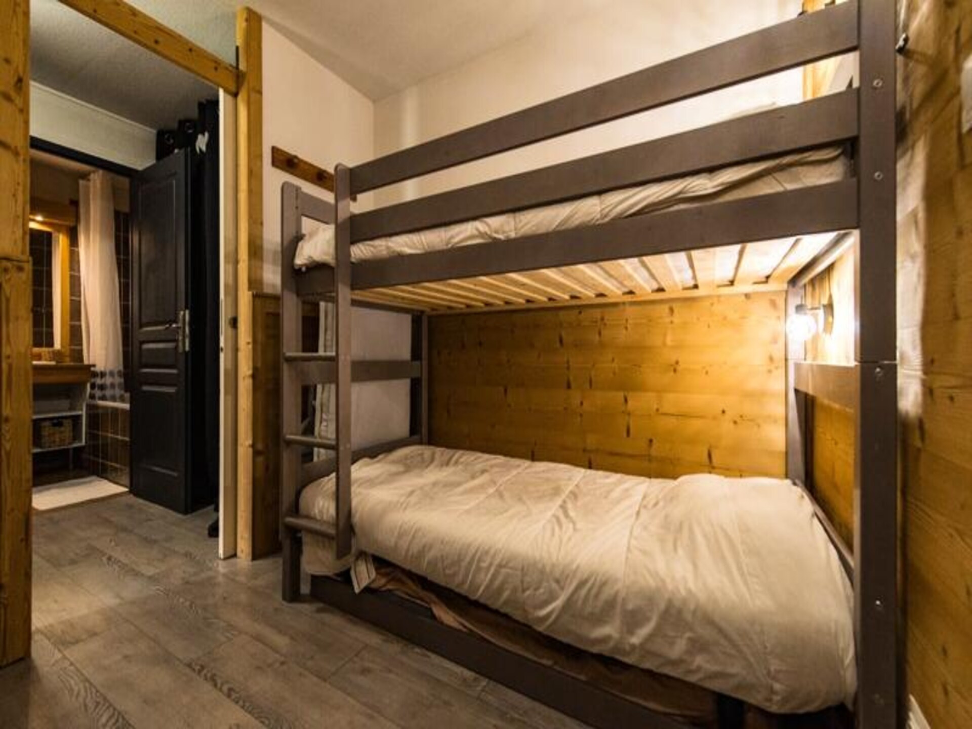 Authentiek chalet-appartement voor 6 personen in Albiez-Montrond, op loopafstand van de piste - foto 18