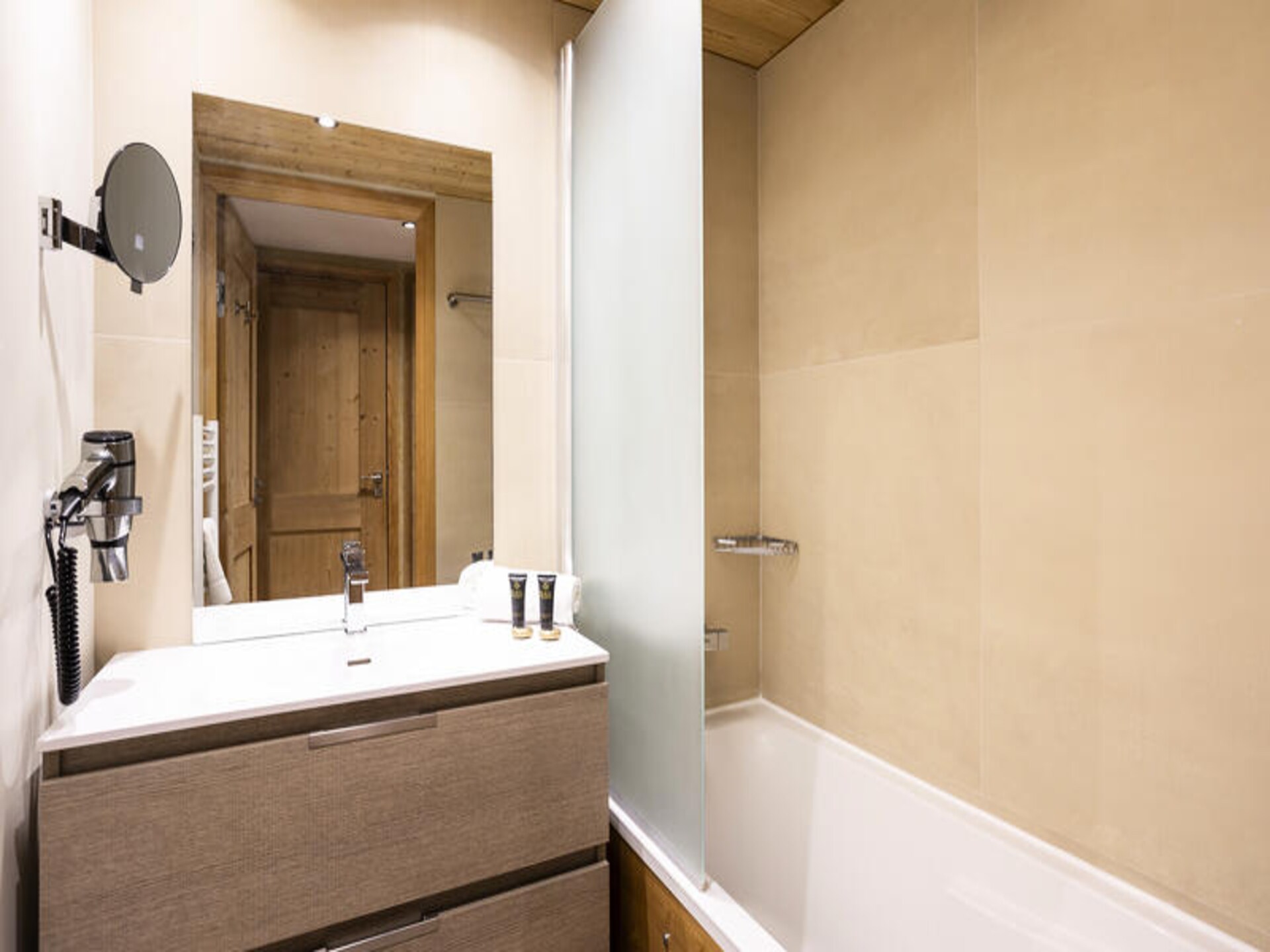 Résidence Daria-i Nor: Luxe appartement in Alpe d'Huez met balkon en panoramisch uitzicht - foto 18