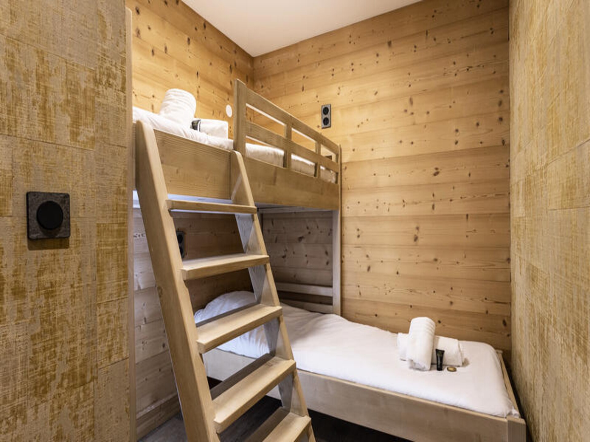 Ruim 8-persoons appartement op de Alpe d'Huez met balkon en uitzicht - foto 16