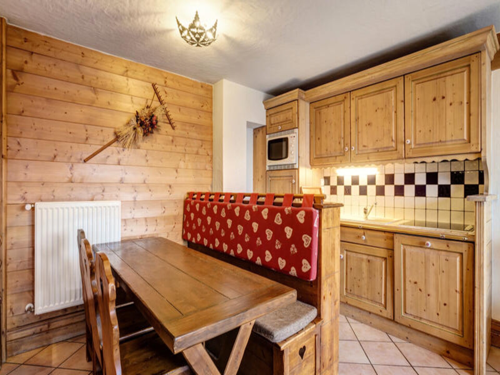 Ruim 8-persoons appartement in Bourg-Saint-Maurice, dichtbij centrum - foto 16
