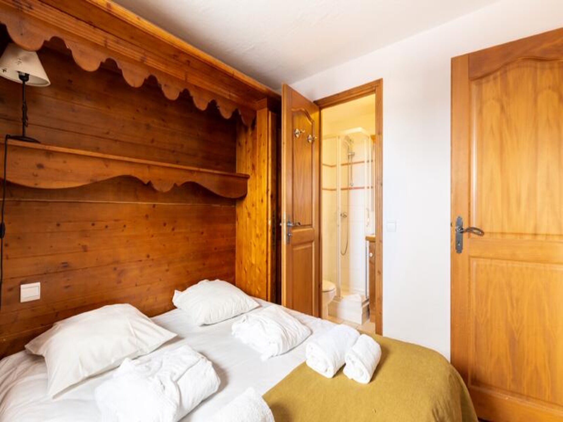 Ruim 8-persoons appartement met wellness en zicht op Mont Blanc - foto 15