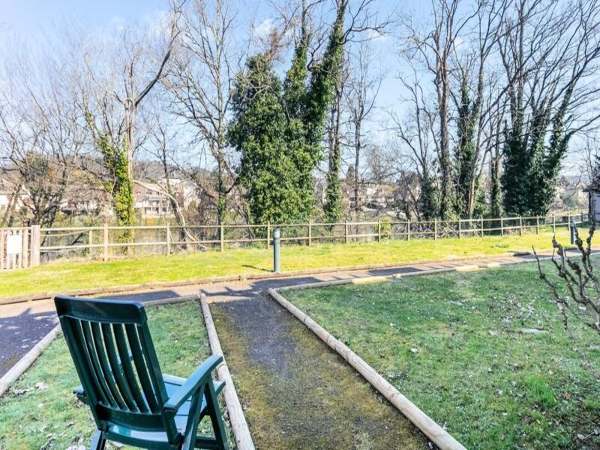 Knus appartement aan de Dordogne met tuin en zwembad in Argentat - foto 24