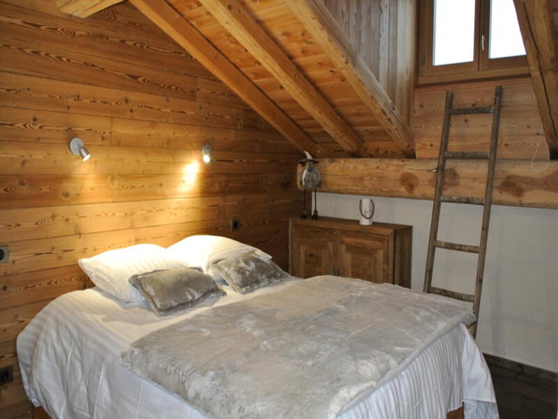 Ruim 12-persoons appartement in Bessans, direct aan de pistes - foto 5