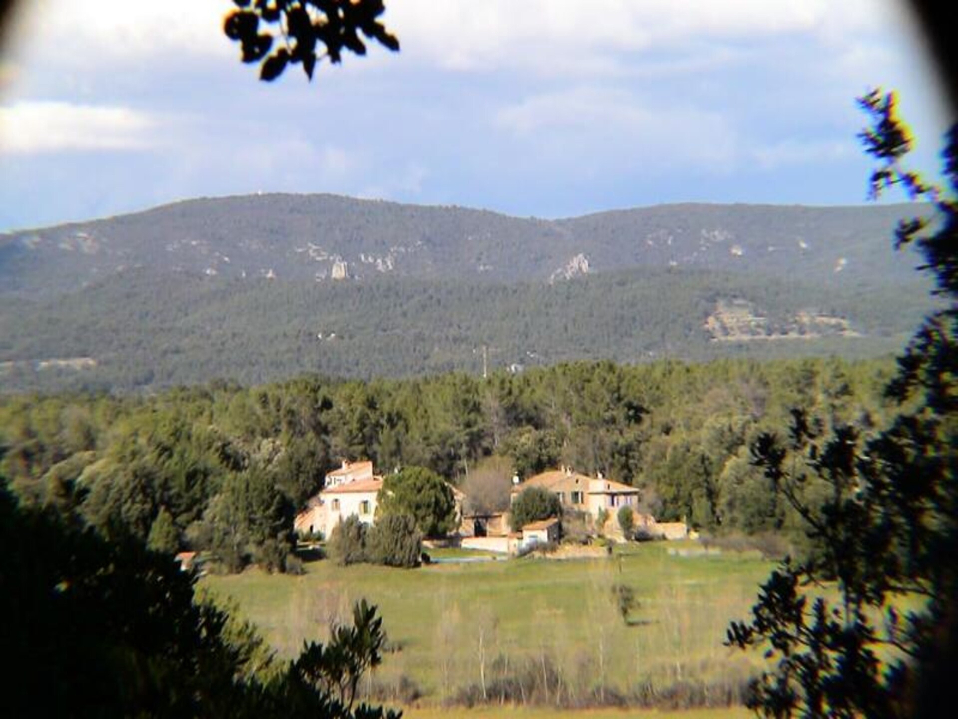 Authentiek appartement op 6 ha domein met zwembad in Flayosc, Provence - foto 11