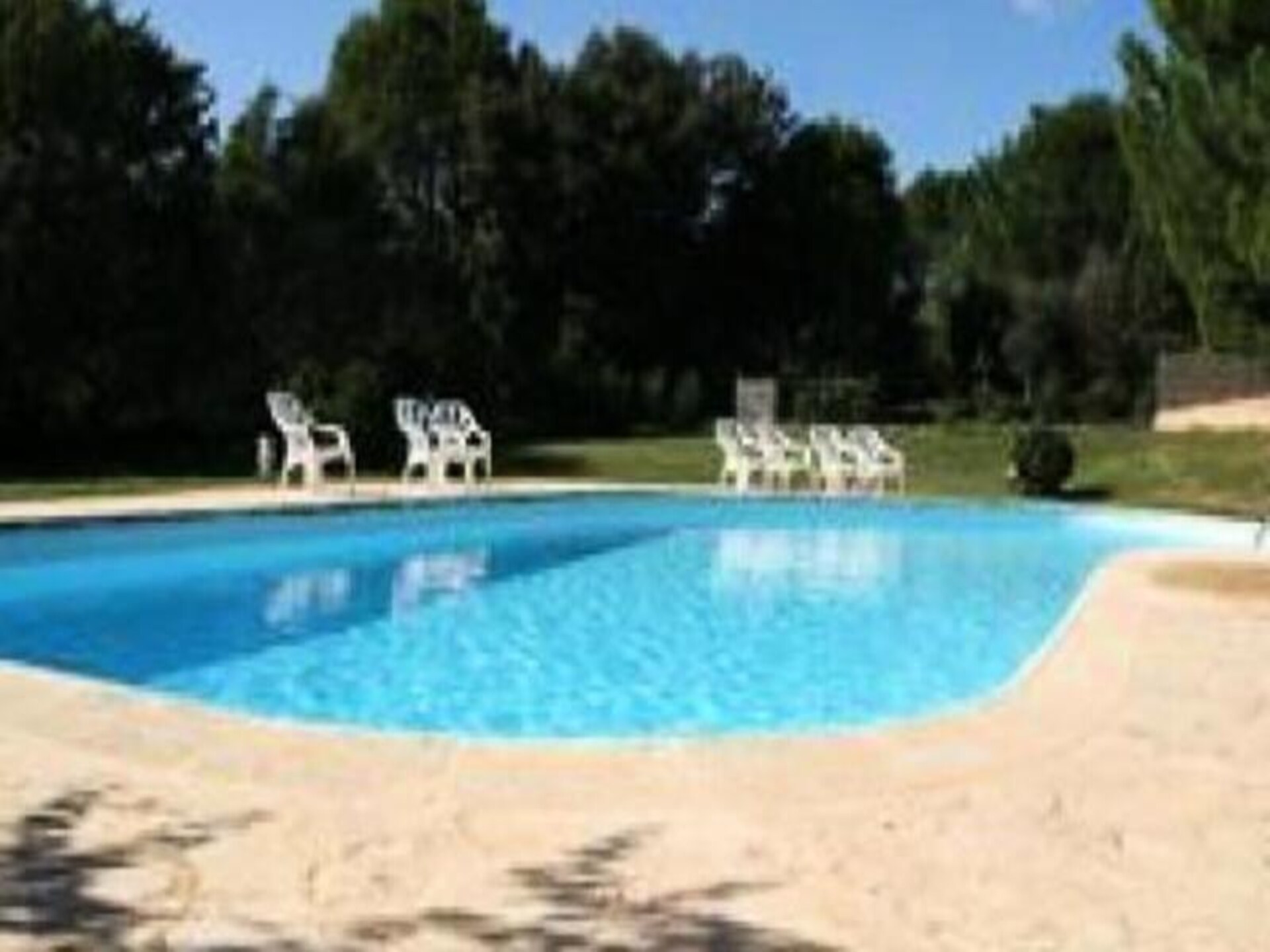 Authentiek appartement op 6 ha domein met zwembad in Flayosc, Provence - foto 14