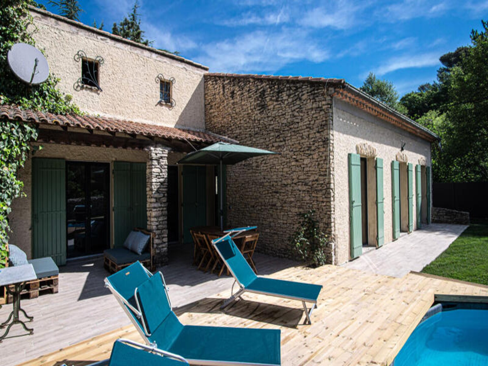Gerenoveerd familiehuis met privézwembad in Fontaine-de-Vaucluse - foto 4