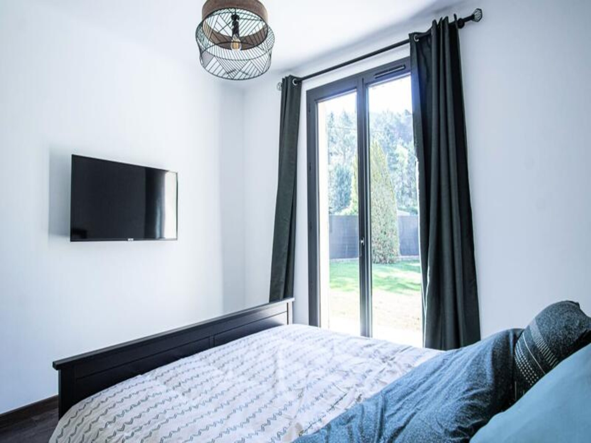 Gerenoveerd familiehuis met privézwembad in Fontaine-de-Vaucluse - foto 10