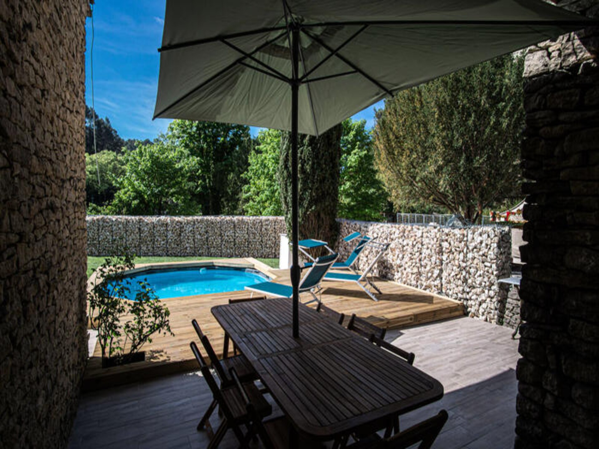 Gerenoveerd familiehuis met privézwembad in Fontaine-de-Vaucluse - foto 24